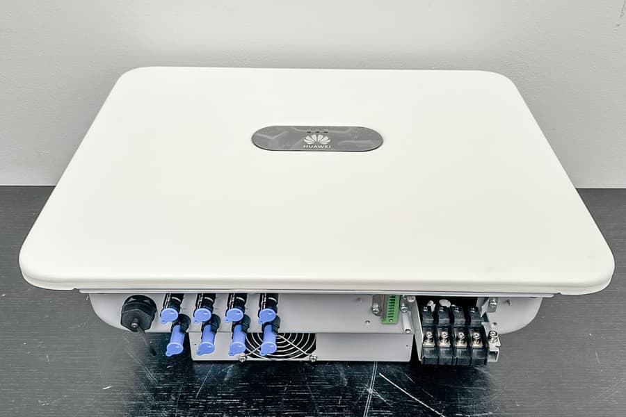 Wechselrichter HUAWEI SUN2000-17KTL-M5